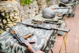 Празднование Дня Победы. Проведение военно-патриотических соревнований среди молодежи